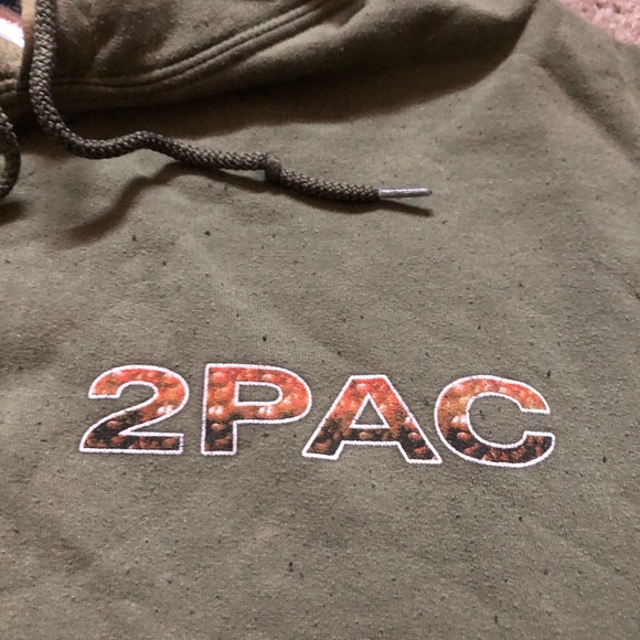 Vintage *RARE* 2pac rap tee hoodie green small - Picture 8 of 8